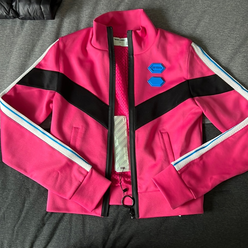 💰sold🌞Off white zip up sweatshirt